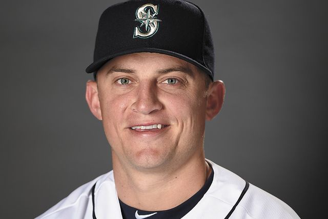 Seager’s play saves Mariners in 4-3 win over Angels