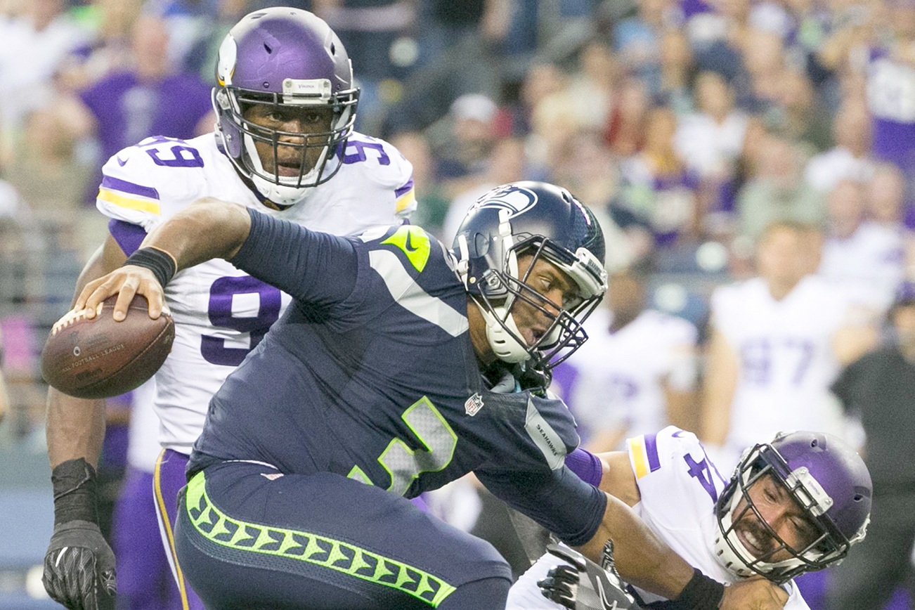 Russell Wilson, Seahawks struggle in exhibition loss to Vikings