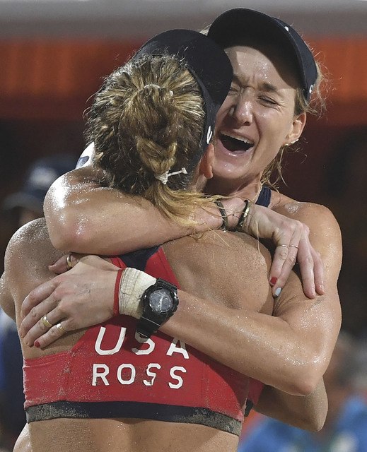 Beach volleyball’s Kerri Walsh Jennings, April Ross storm back for bronze medal