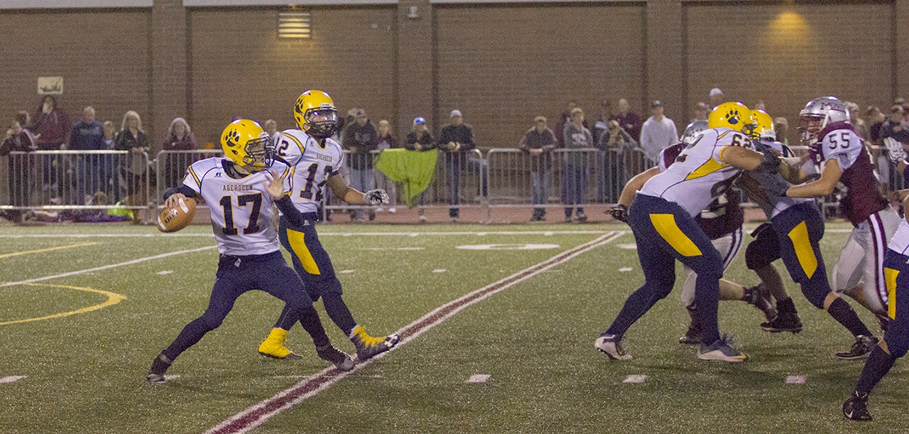 Montesano takes advantage of Aberdeen mistakes in 54-20 win