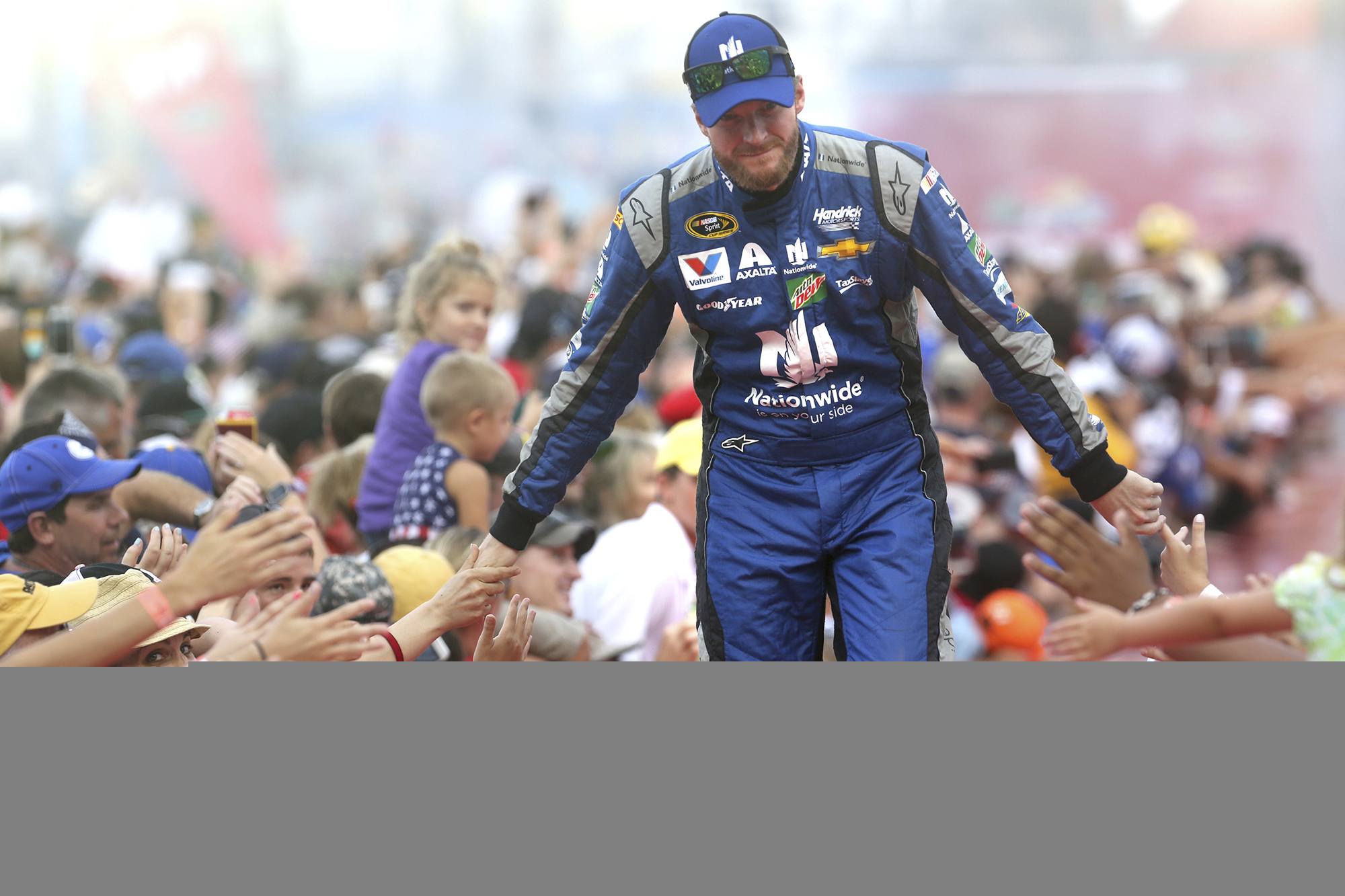 Dale Earnhardt Jr. to miss rest of NASCAR season because it’s ‘the right thing’