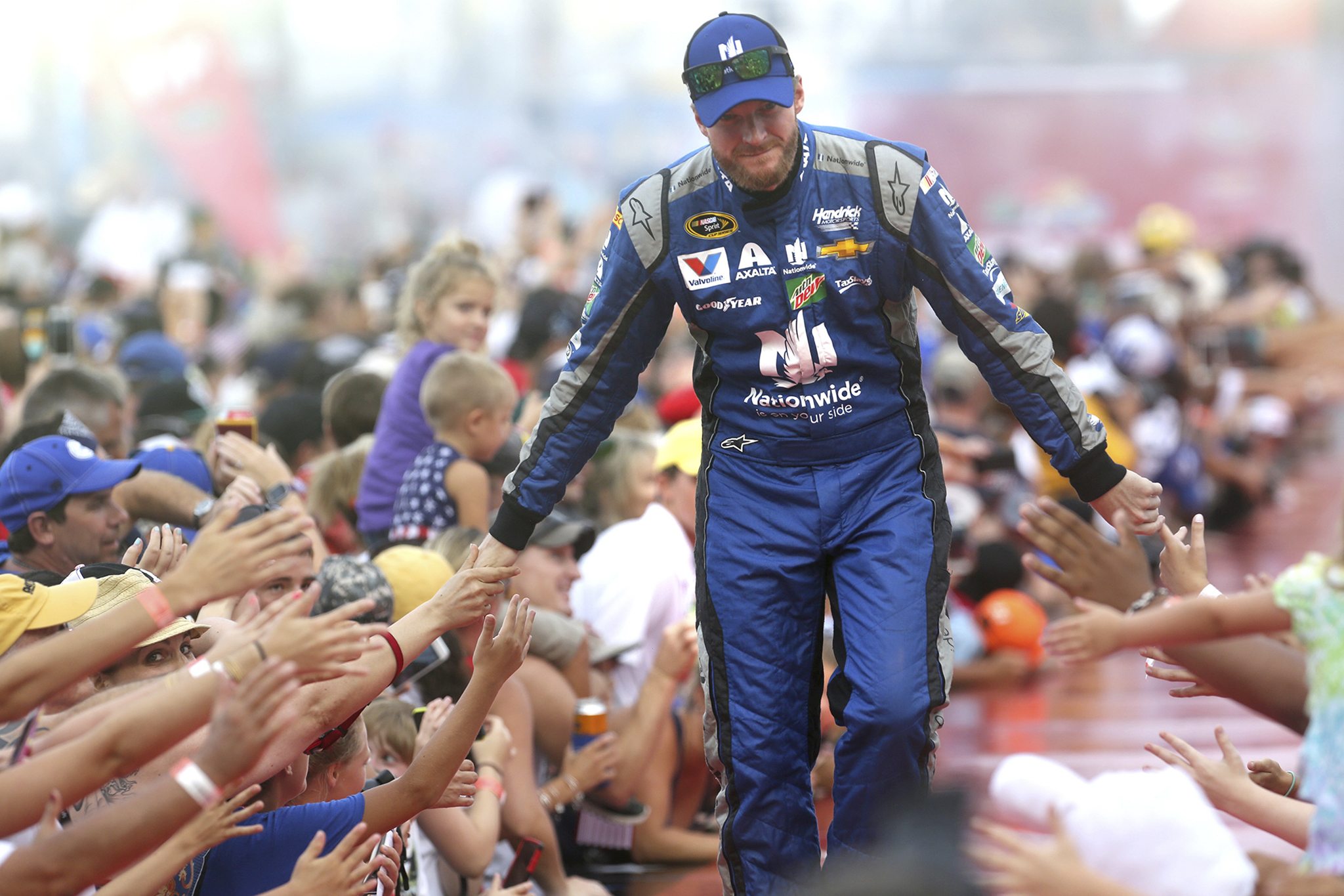 Dale Earnhardt Jr. to miss rest of NASCAR season because it’s ‘the right thing’