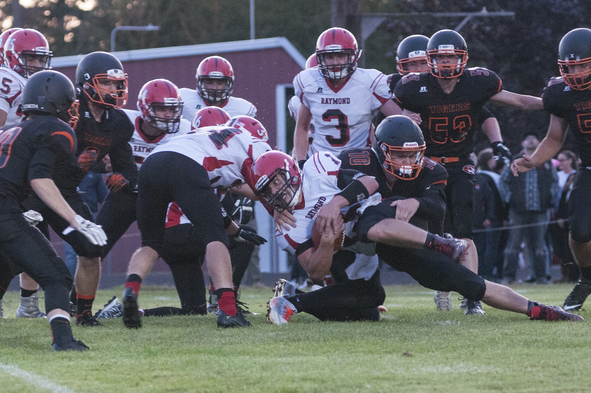 Napavine shows off its talent in 47-13 win over Raymond