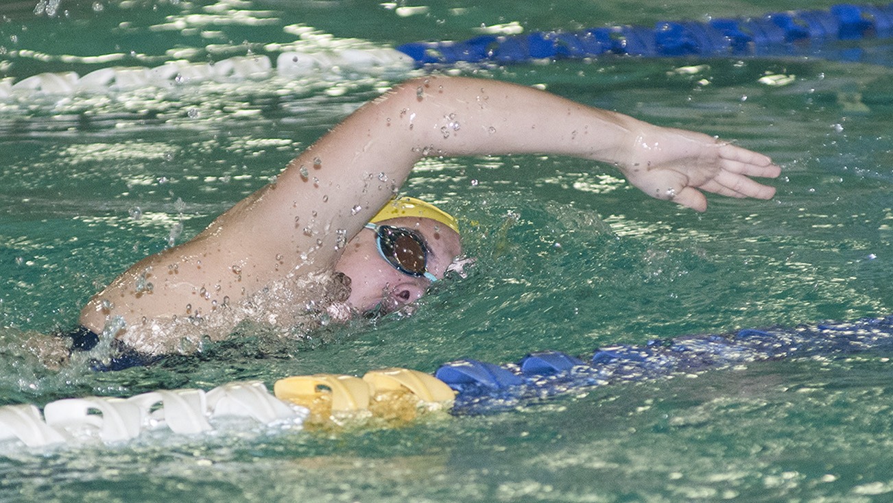 Aberdeen girls swimming honors its seniors in win over Timberline