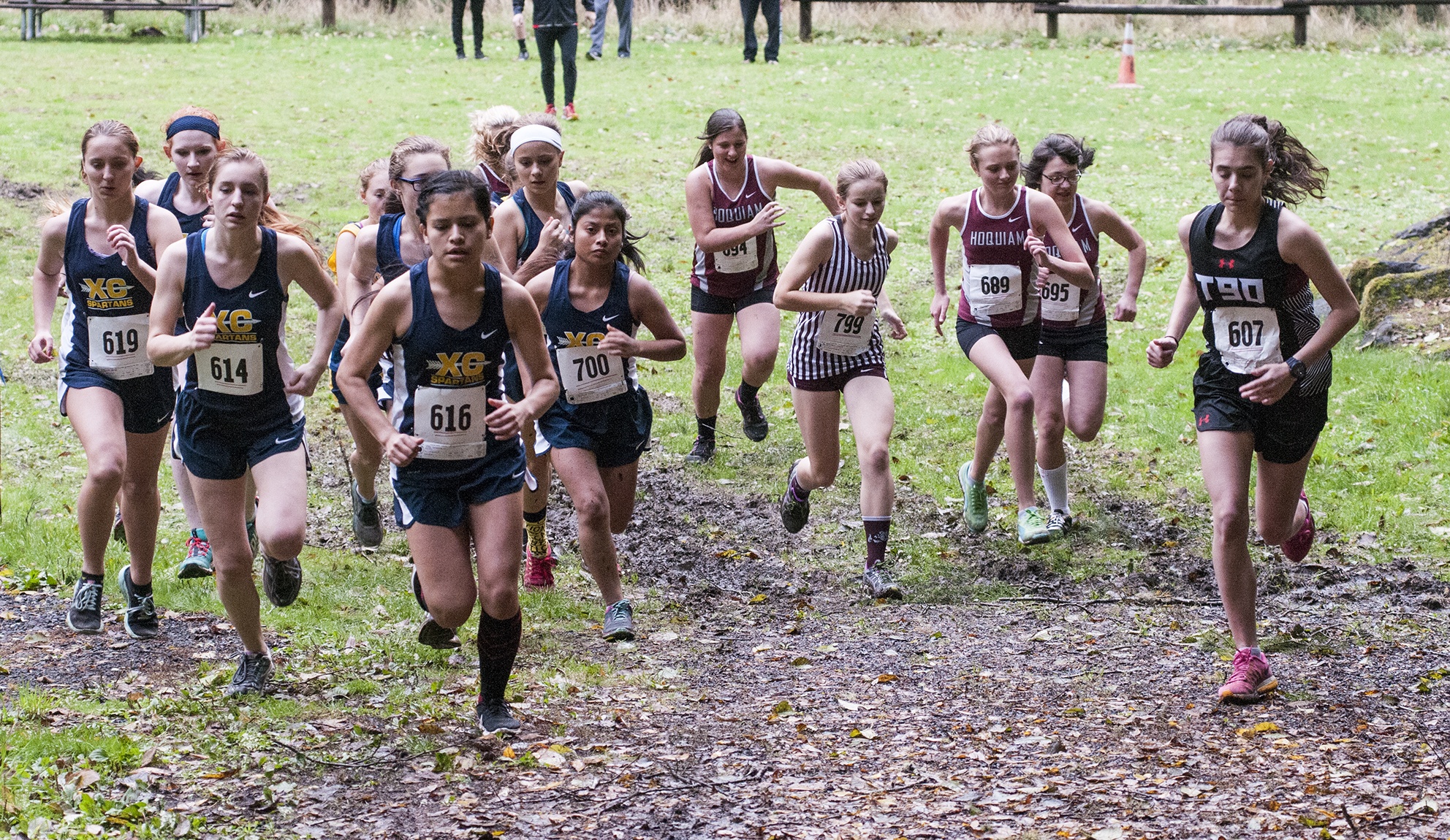 Monte’s Mustard rallies to win league cross country title
