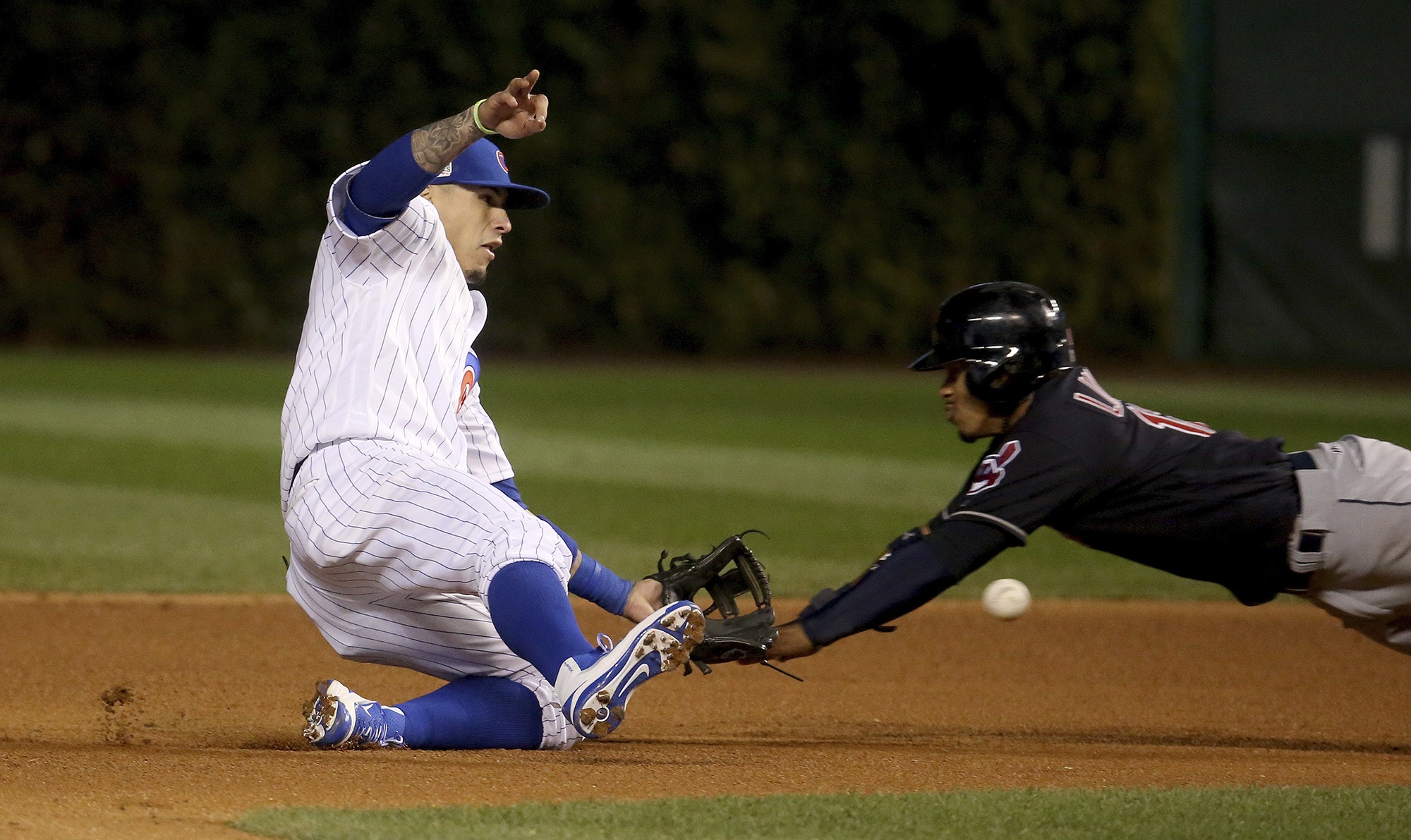 Cubs pull out all stops to tip Indians and hold off elimination in World Series Game 5