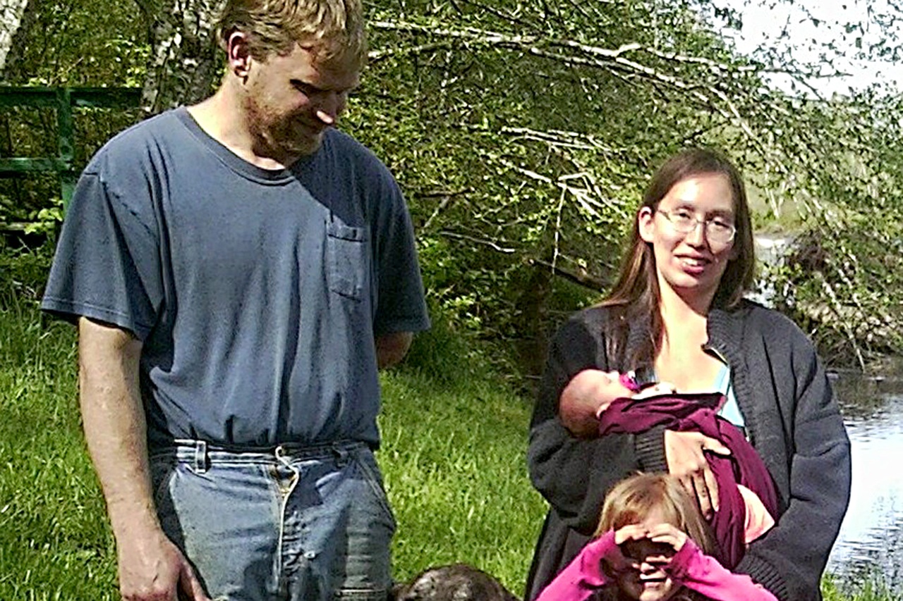 Jason and Melissa McAlister and their two young daughters were reported missing early Tuesday afternoon from their residence in the Wynooche Valley about 20 miles north of Montesano. They are believed to be in a gold 2008 Chevrolet Uplander van Washington license #BCG7486. If you see or have seen the McAlister’s or their vehicle please contact the Sheriff’s Office through dispatch at (360) 533-8765.