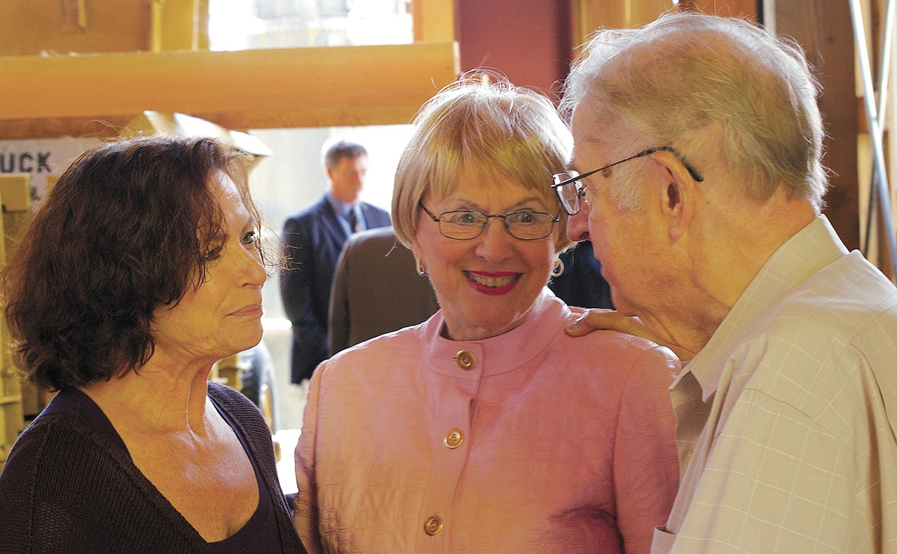 Retired House Majority Leader Lynn Kessler, left, talks with former Senate Majority Leader Sid Snyder and his wife Bette at an open house in Kessler’s honor in 2010 at the Polson Museum in Hoquiam. (Dan Jackson | The Daily World)