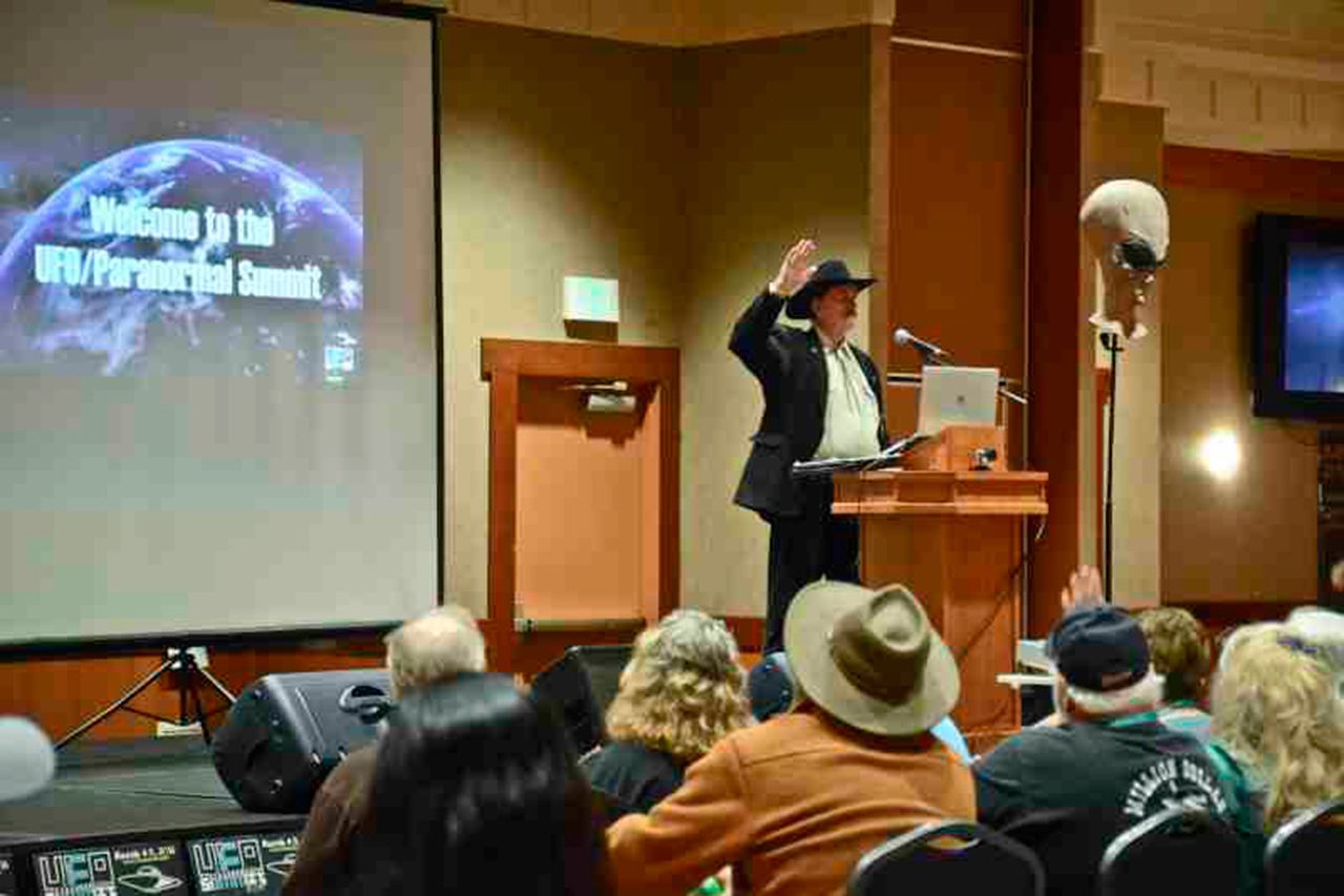 Derrel Sims, a former military police officer and CIA operative now known as “The Alien Hunter,” has researched alien abductions for more than 30 years and enjoyed dozens of TV appearances. He will be among the speakers this weekend in Ocean Shores.