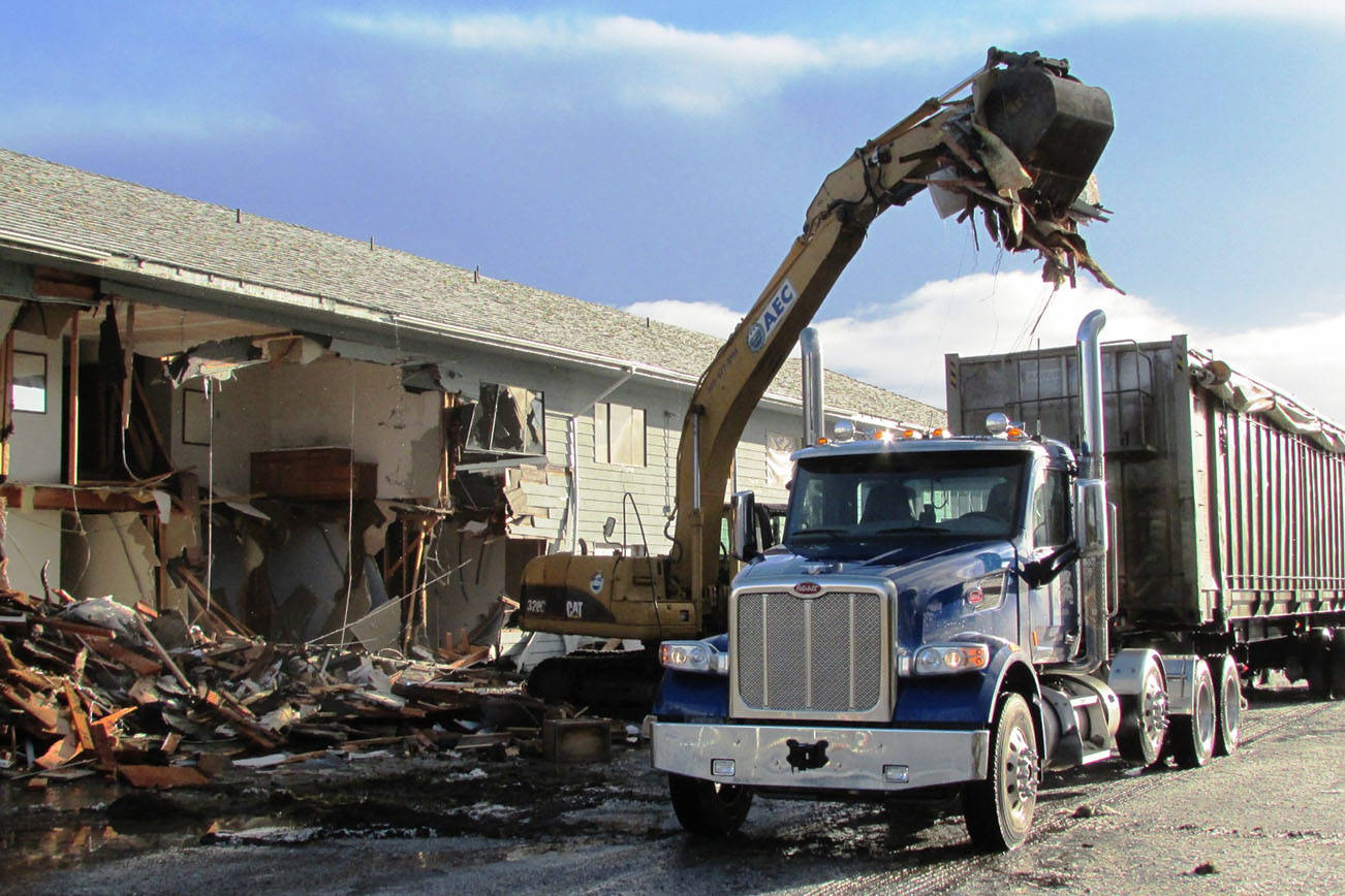 Photo by Scott D. Johnston: Final demolition of the Silver King Motel in Ocean Shores began on Monday, March 6.