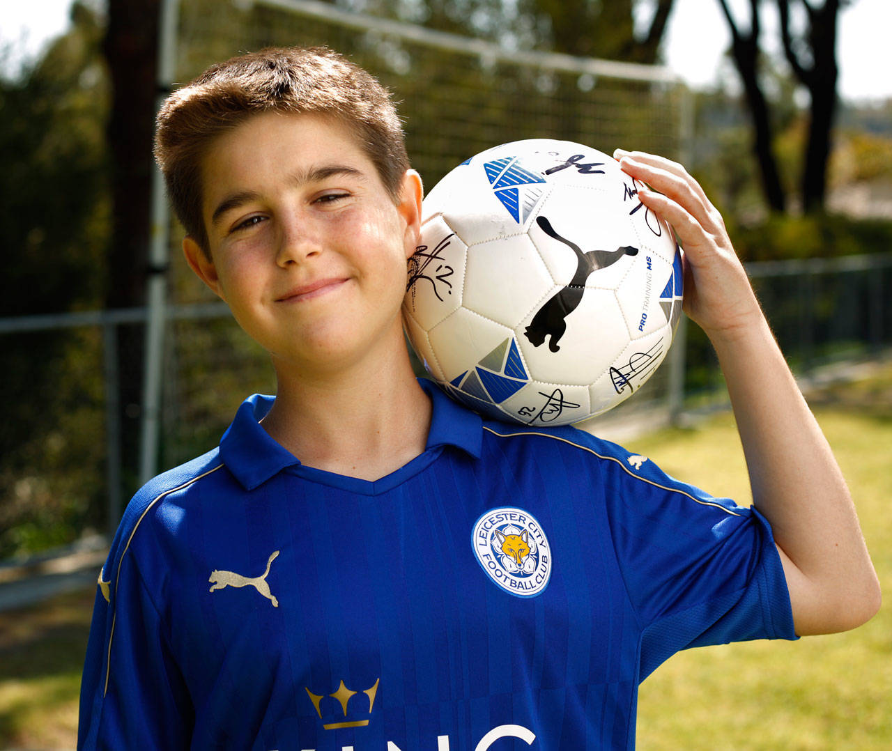 (K.C. Alfred/San Diego Union-Tribune) Travis Hackett, 13, a soccer player and die-hard Leicester City fan, was diagnosed with T-cell acute lymphocytic leukemia in 2014. Hackett recently took a trip to England to be a special guest of the team, through the Craig Willinger Fund.
