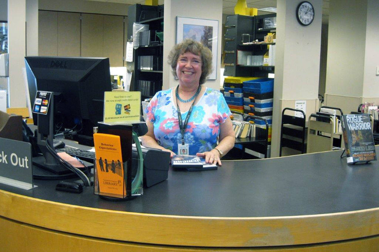 Linda Hall to retire from Aberdeen library