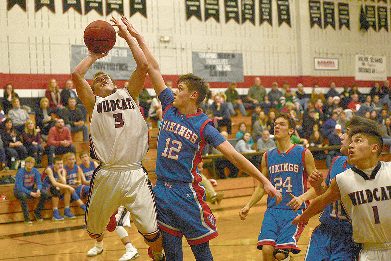 Willapa Valley boys surge in second half to stay unbeaten