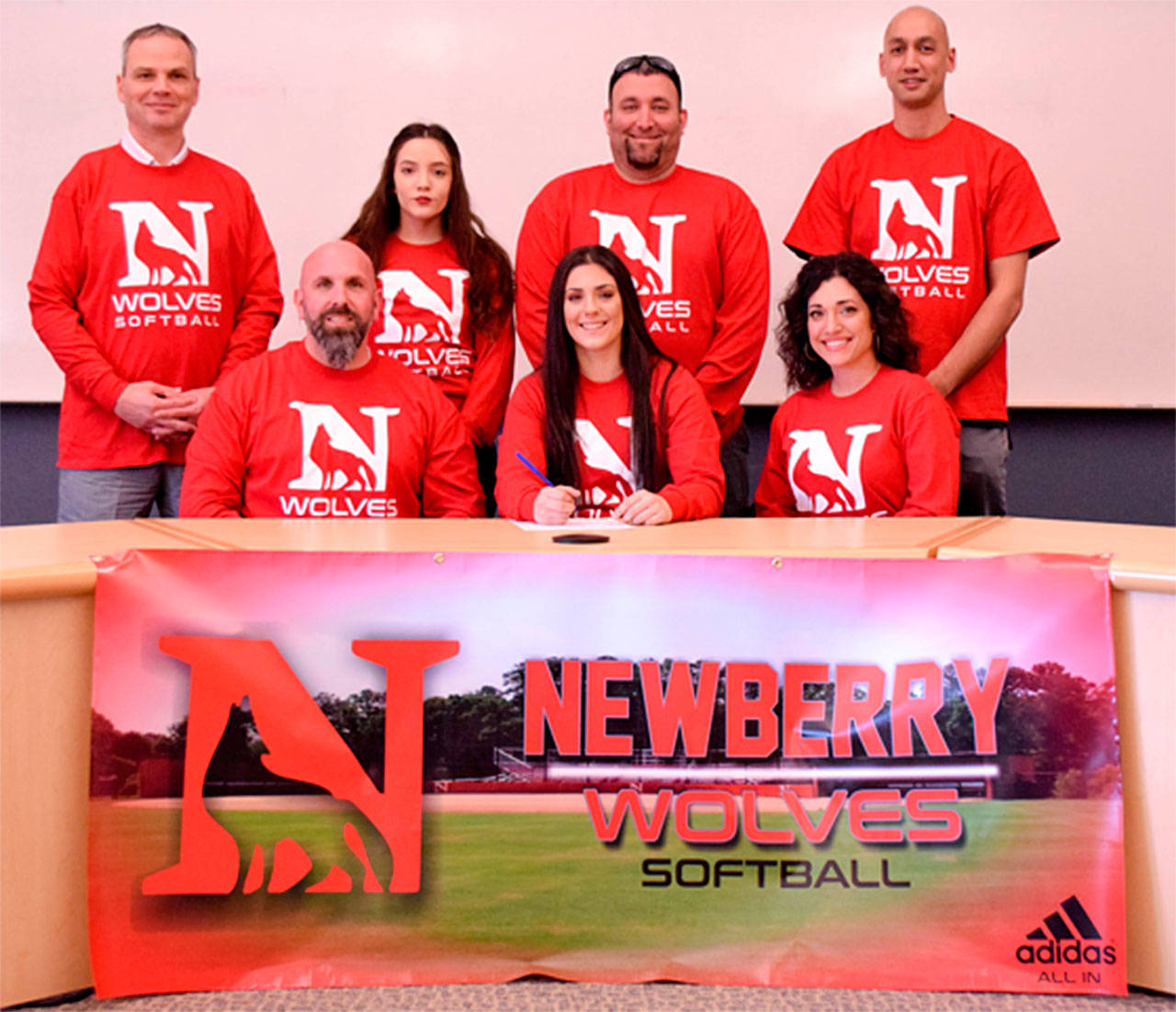 Reagan Glanz to play softball at Newberry College