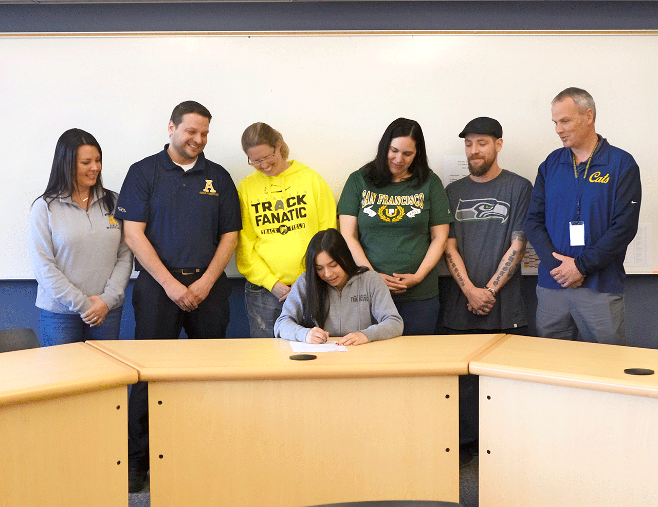 Aberdeen track star Faith Cardenas signs with University of San Francisco