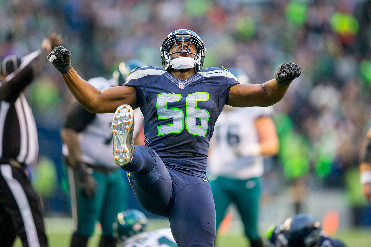 Seahawks release popular Cliff Avril with failed-physical designation
