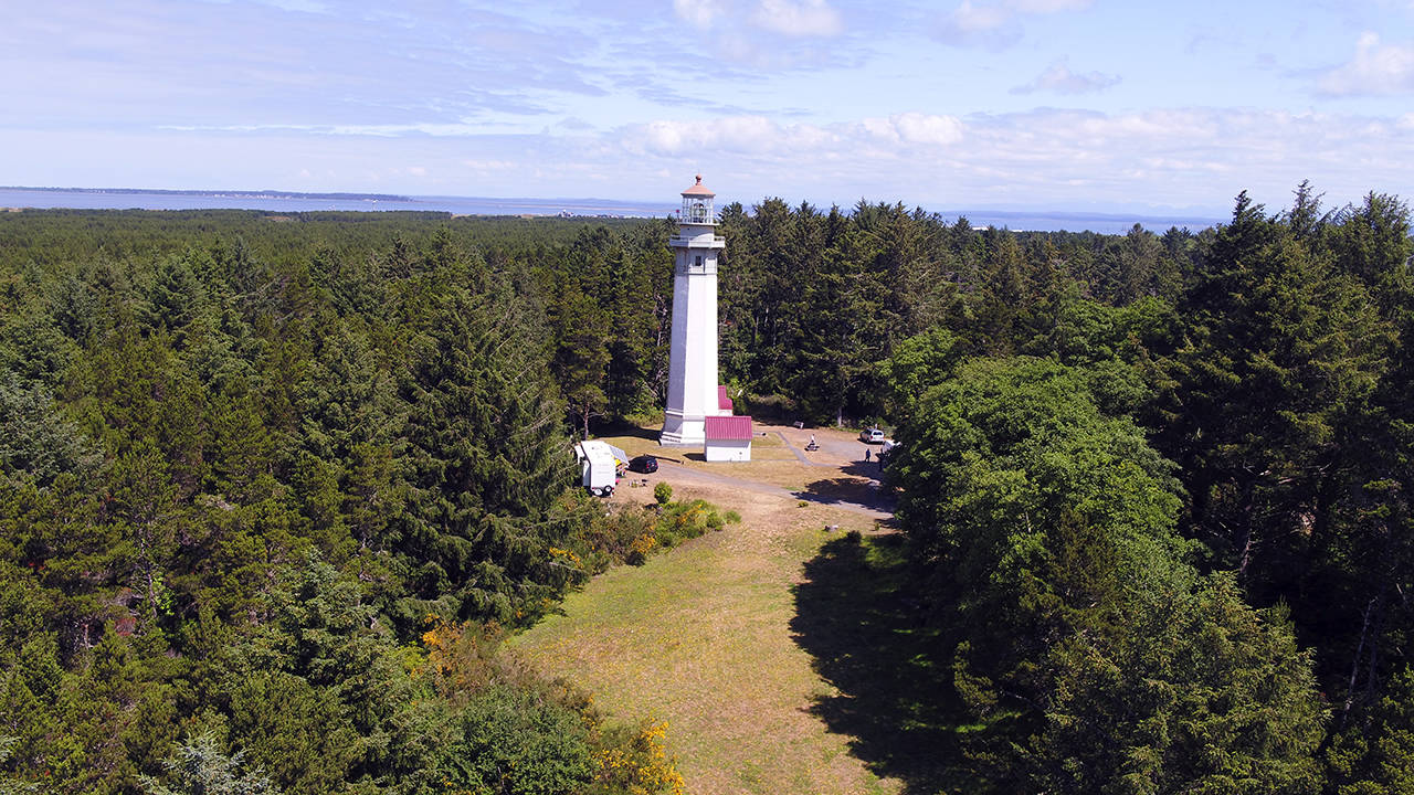 Courtesy Westport-South Beach Historical Society                                The Grays Harbor Lighthouse beacon was lit for the first time in June 1898.