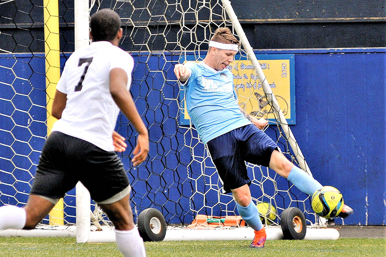 A patchwork defense to start the season, the Grays Harbor Gulls back line is coming around