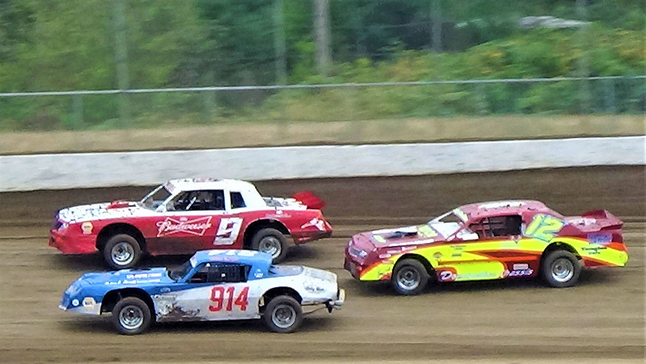 Wet weather doesn’t slow down action at Grays Harbor Raceway