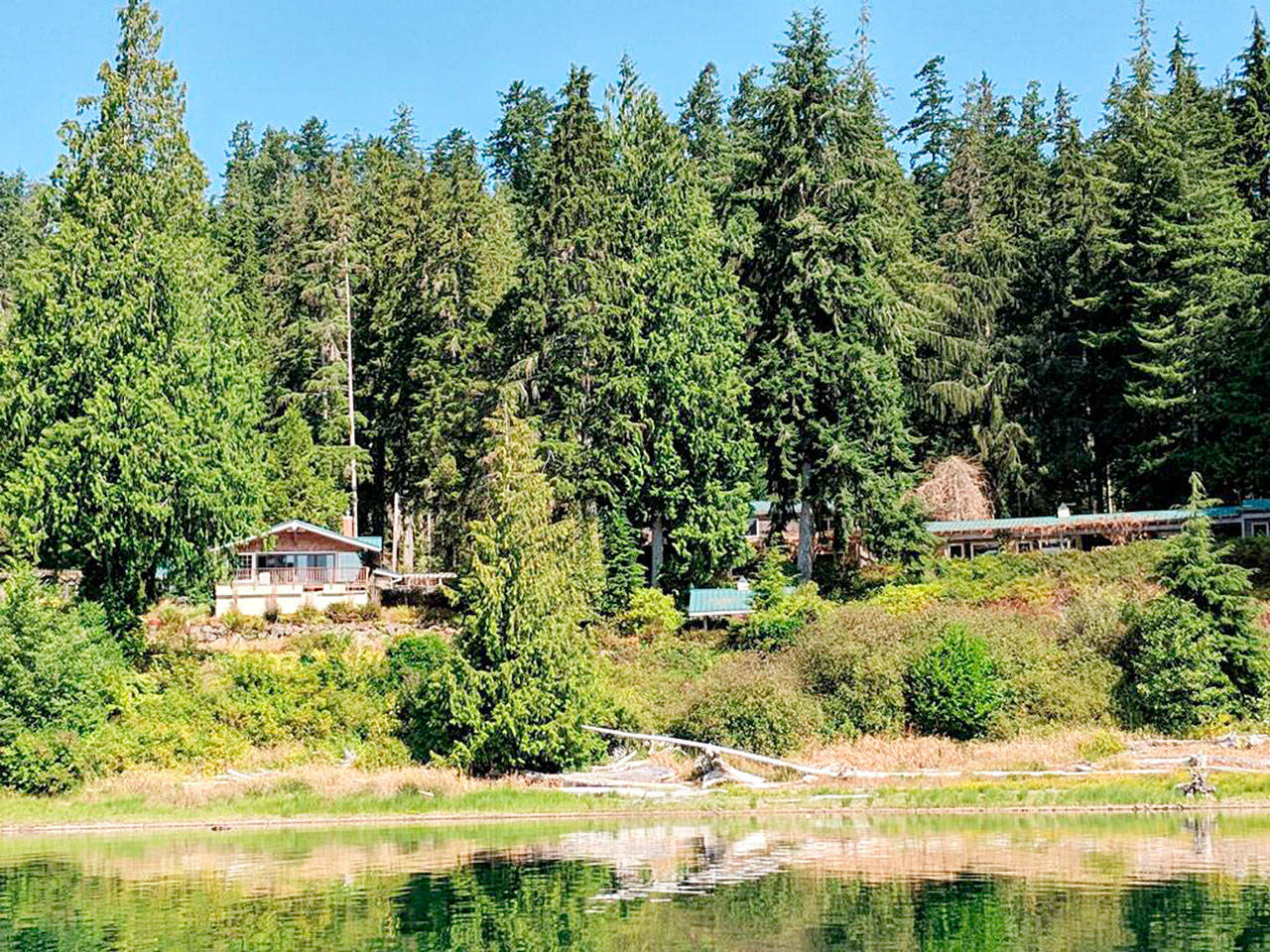 The National Park Service has begun the final steps to demolish the now-shuttered North Shore Resort on Lake Quinault on the lake’s North Shore Road.