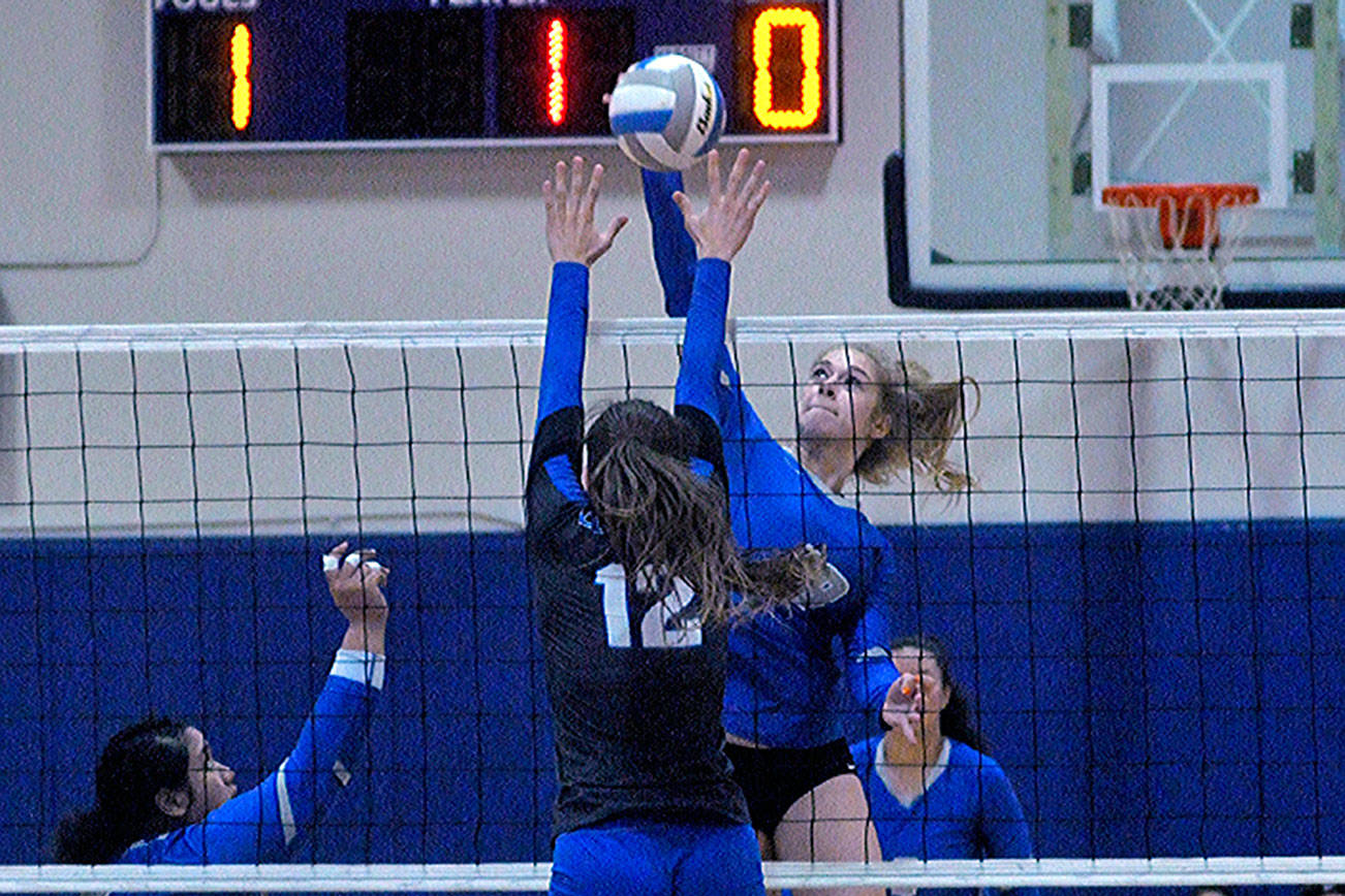 Wednesday Roundup: Grays Harbor volleyball holding on to final playoff spot