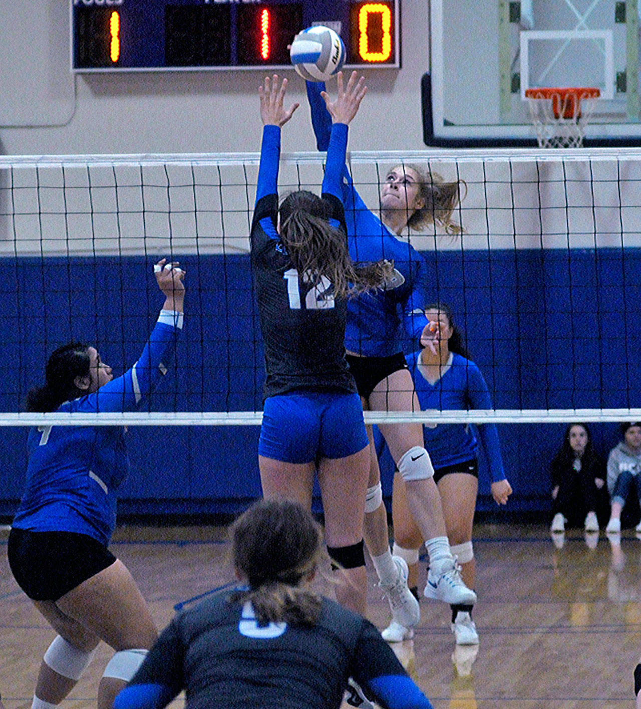Grays Harbor College’s Savanah Davis gets a kill in the second set against South Puget Sound on Wednesday. Davis led the team with eight kills. (Hasani Grayson | Grays Harbor News Group)