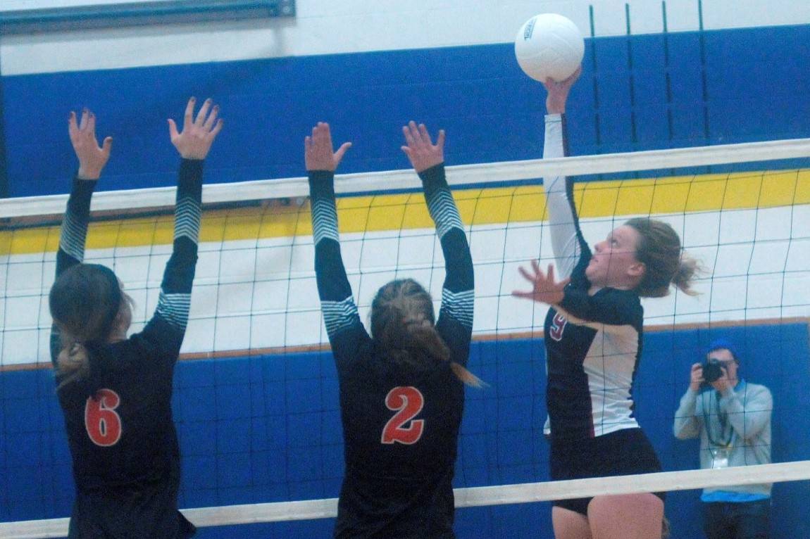 Ocosta off-kilter in straight-set title game loss to Kalama