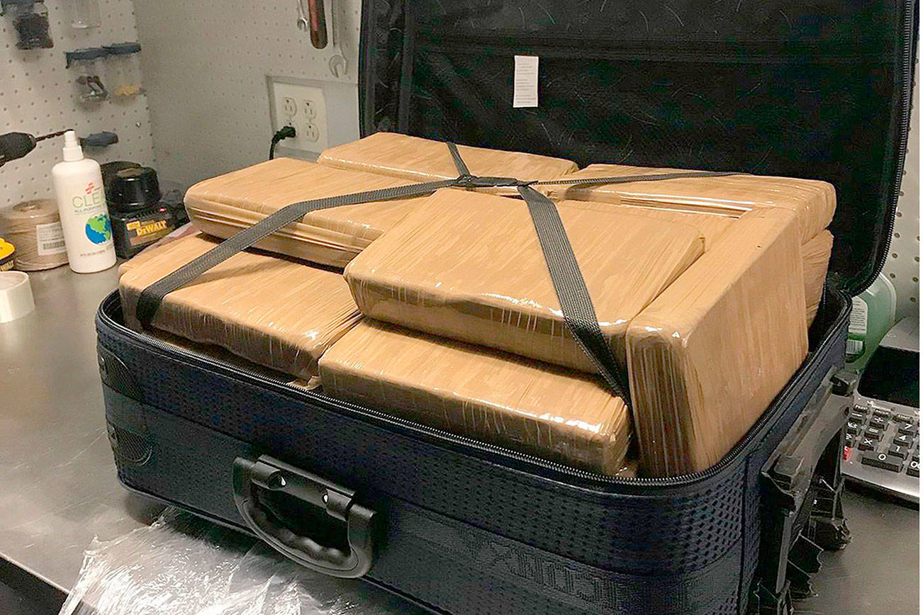 Drug dealer’s worst nightmare — Suitcase full of $1.3 million worth of cocaine seized at Kennedy Airport