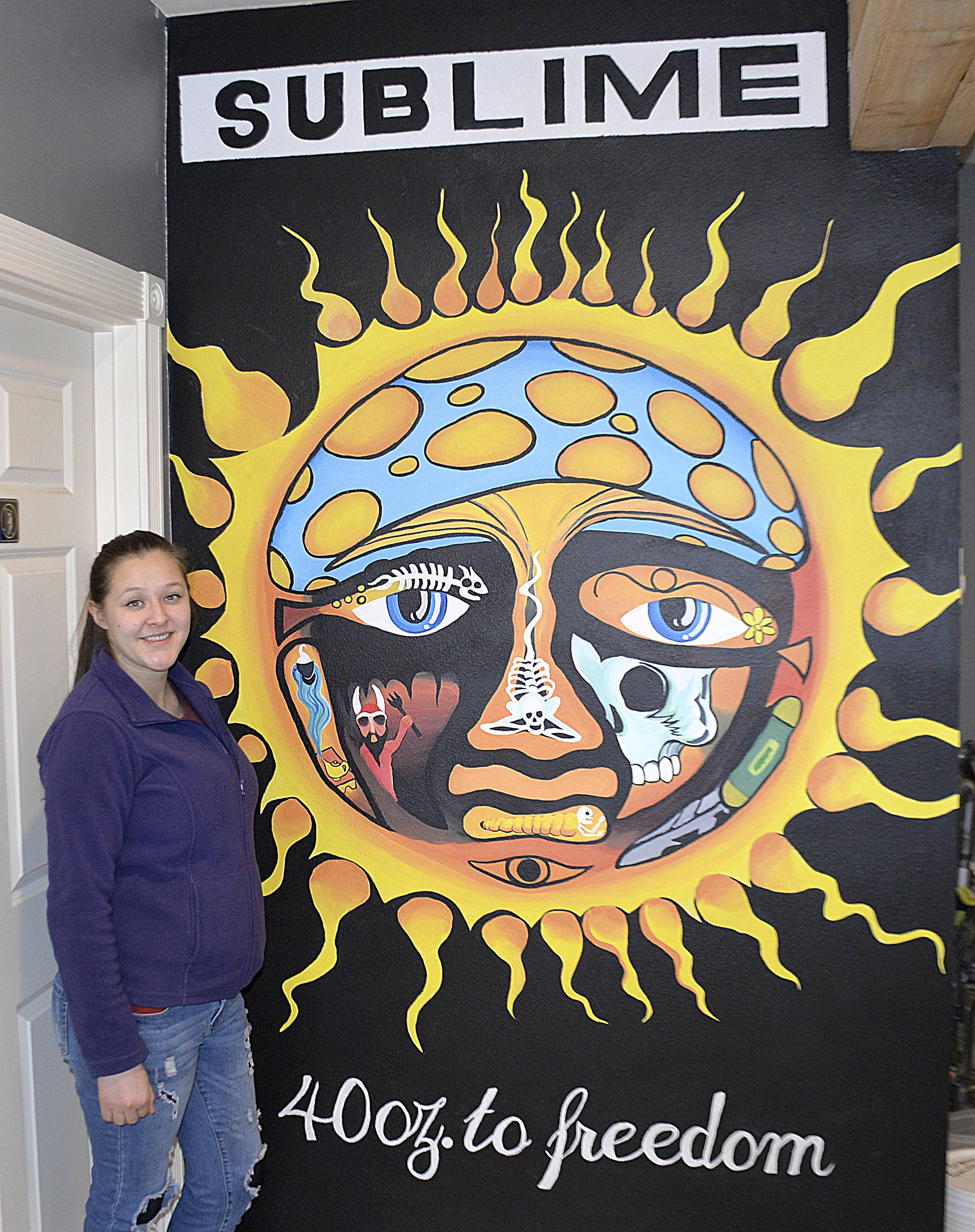 DAN HAMMOCK | GRAYS HARBOR NEWS GROUP Westport artist Kemi Strode painted this striking mural of Sublime’s 1992 “40 oz. to freedom” album cover inside the RocknBrews restaurant.