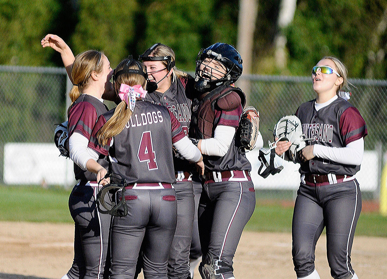 Montesano celebrates after recording the final out of a game against Elma on Wednesday. Montesano beat Elma 12-7 to tie the Eagles at the top of the standings. (Hasani Grayson | Grays Harbor News Group)