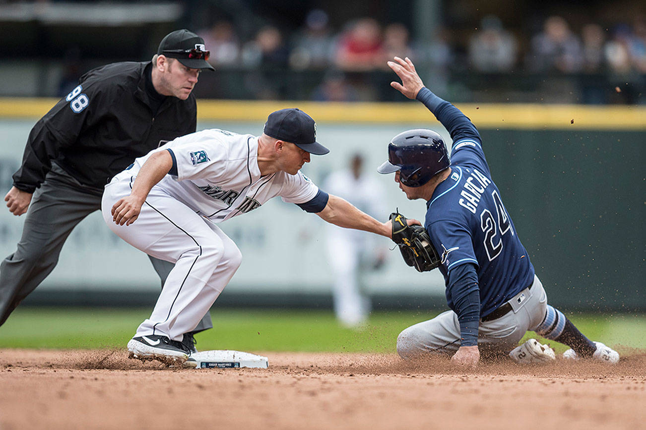Mariners manage just 3 hits as Rays complete sweep with a 10 victory