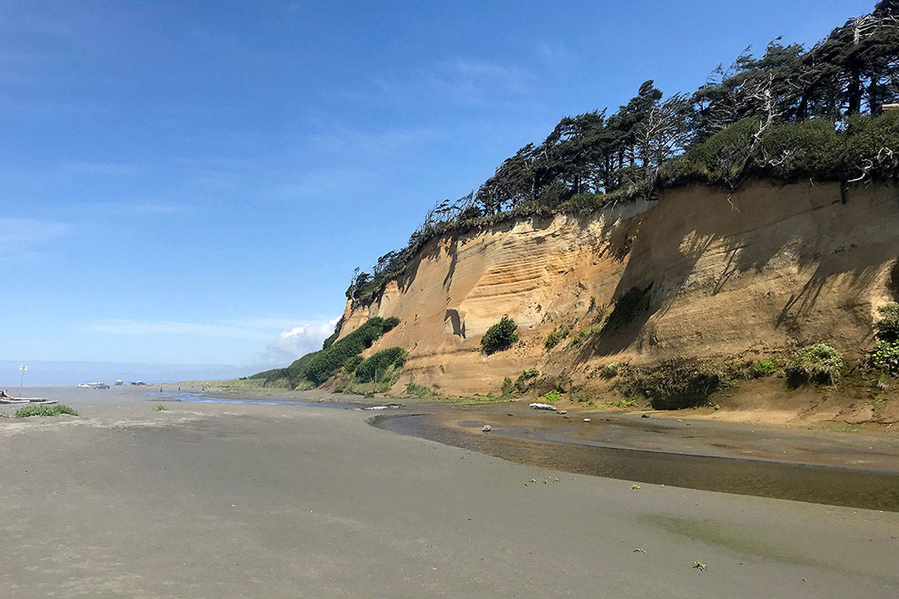 Louis Krauss | Grays Harbor News Group                                 A view of the coast near Iron Springs on Saturday morning. The beaches should be beautiful the next couple of days as a brief heat wave envelops Western Washington, according th the National Weather Service.
