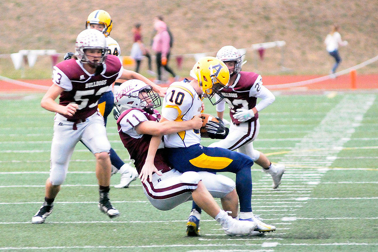 Montesano opens season with rout of Aberdeen