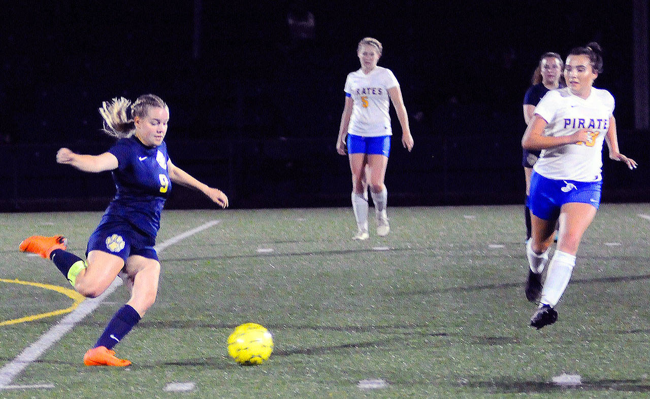 Aberdeen’s Abbie Bradt kicks the ball from midfield in a match against Adna on Thursday at Stewart Field. (Hasani Grayson | Grays Harbor News Group)