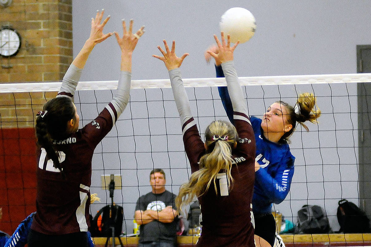 Thursday Prep Roundup: Elma volleyball beats Monte to clinch league title
