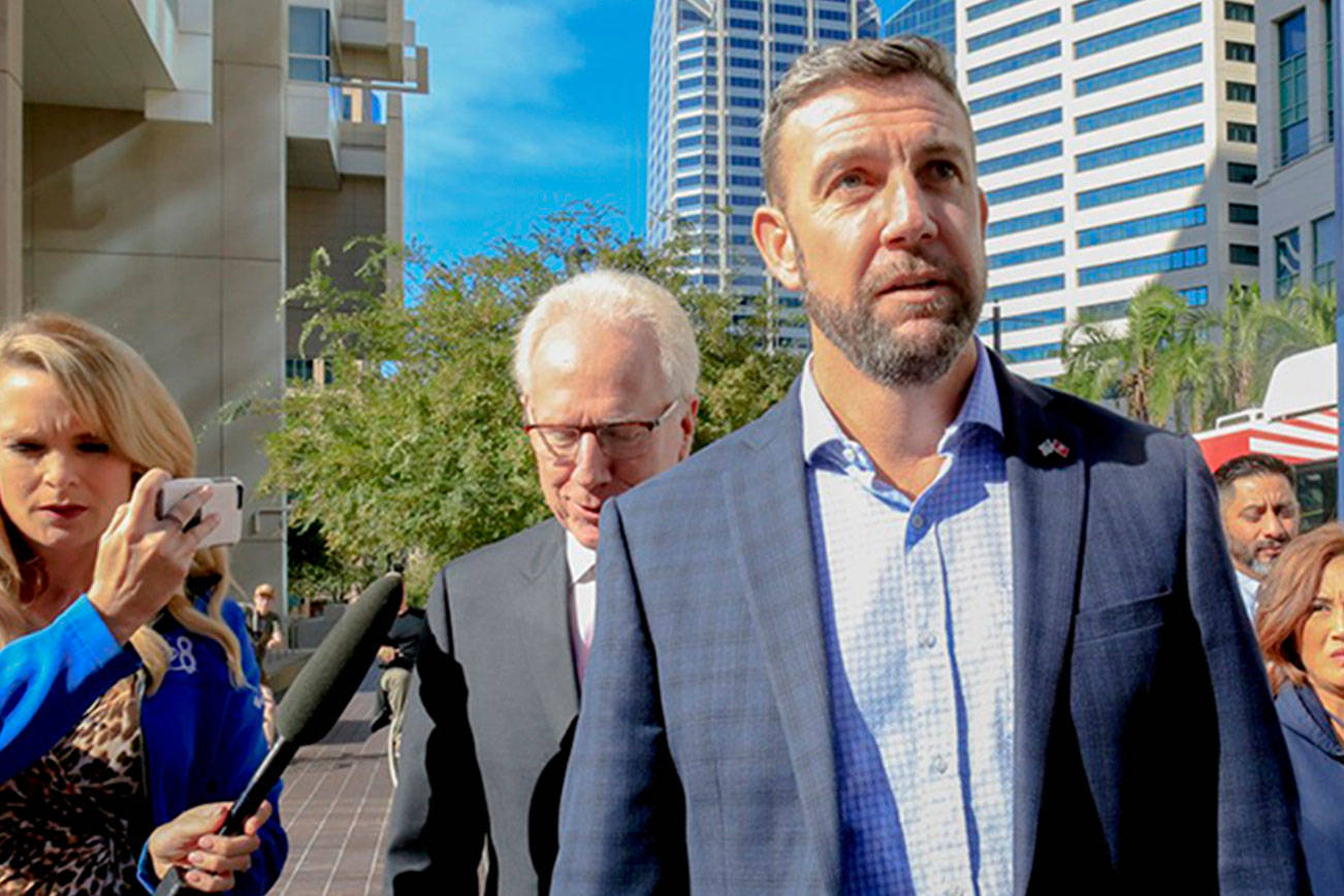 Rep. Duncan Hunter to plead guilty in campaign finance scandal, leave Congress