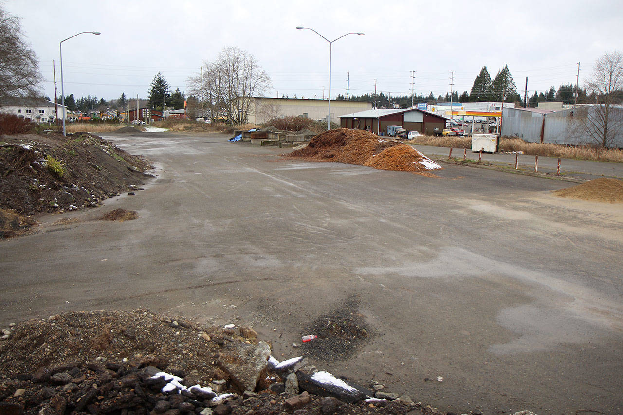 The site east of Main Street and south of the railroad tracks in Montesano is proposed for a new medical clinic building owned and leased by the city. Photo taken Wednesday, Jan. 15, 2020, in Montesano, WA. (Michael Lang | Grays Harbor News Group)