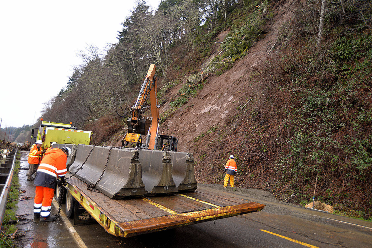 SR109 in Hoquiam remains closed for fifth day