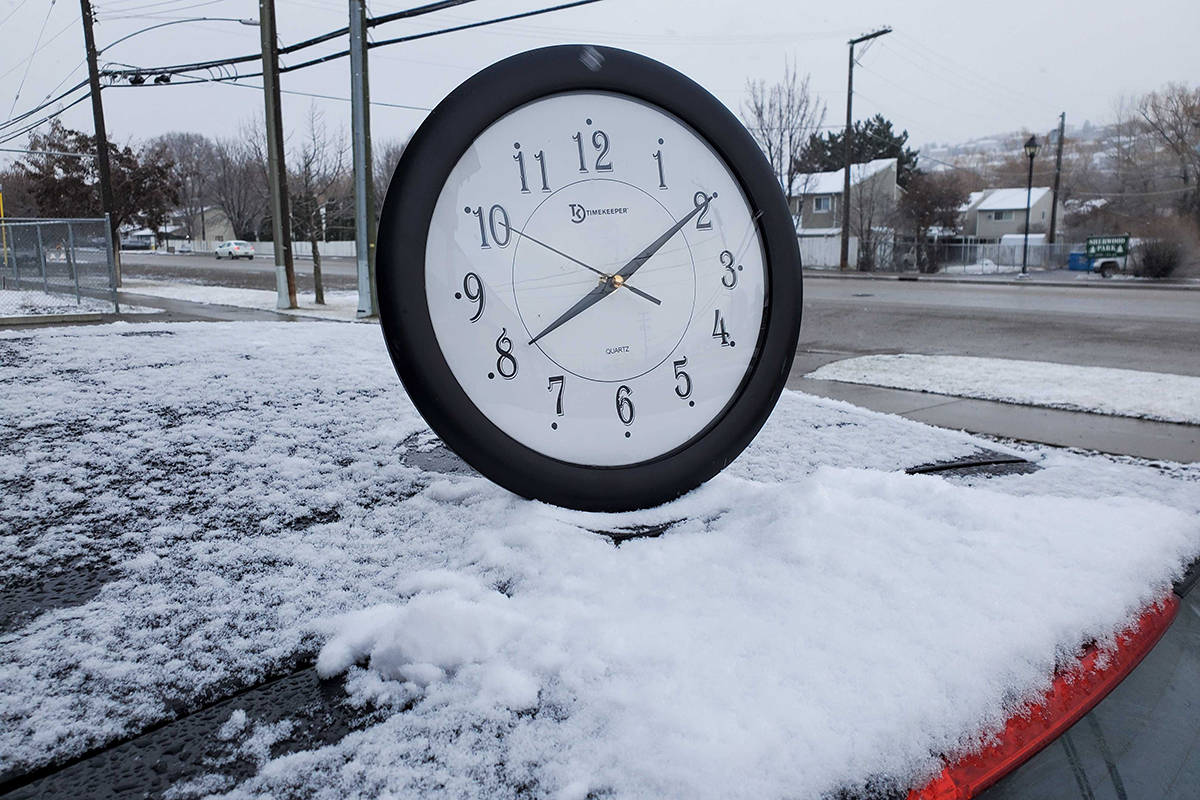 Just a friendly reminder to turn your clocks AHEAD one hour, if you haven’t done so, to mark the return to Daylight Savings Time 2020 on a snowy Sunday North Okanagan morning. (Morning Star photo)