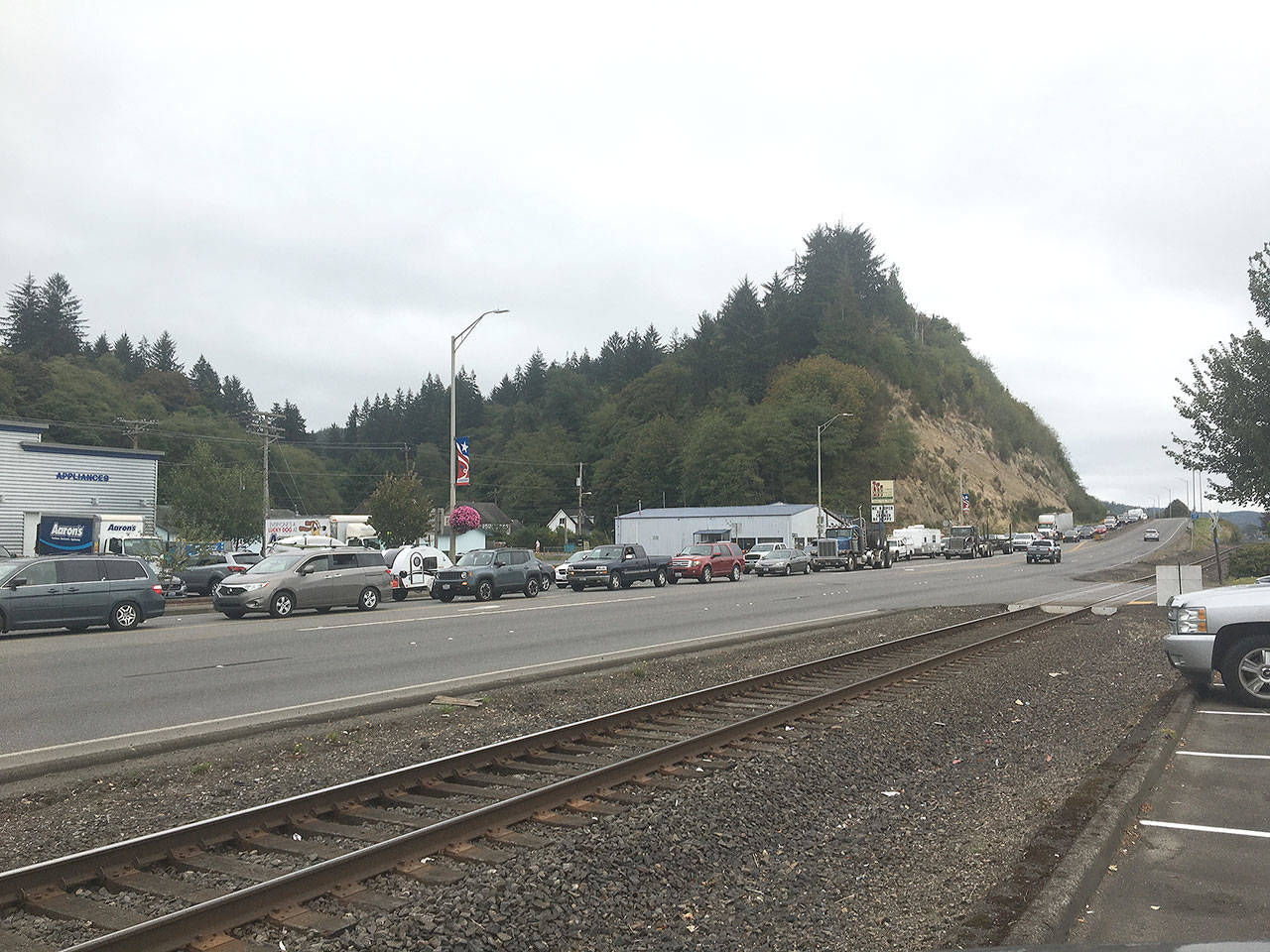 Just after noon on Friday, inbound traffic was already backing along the bluffs on the approach to Aberdeen. (Dan Hammock/The Daily World)