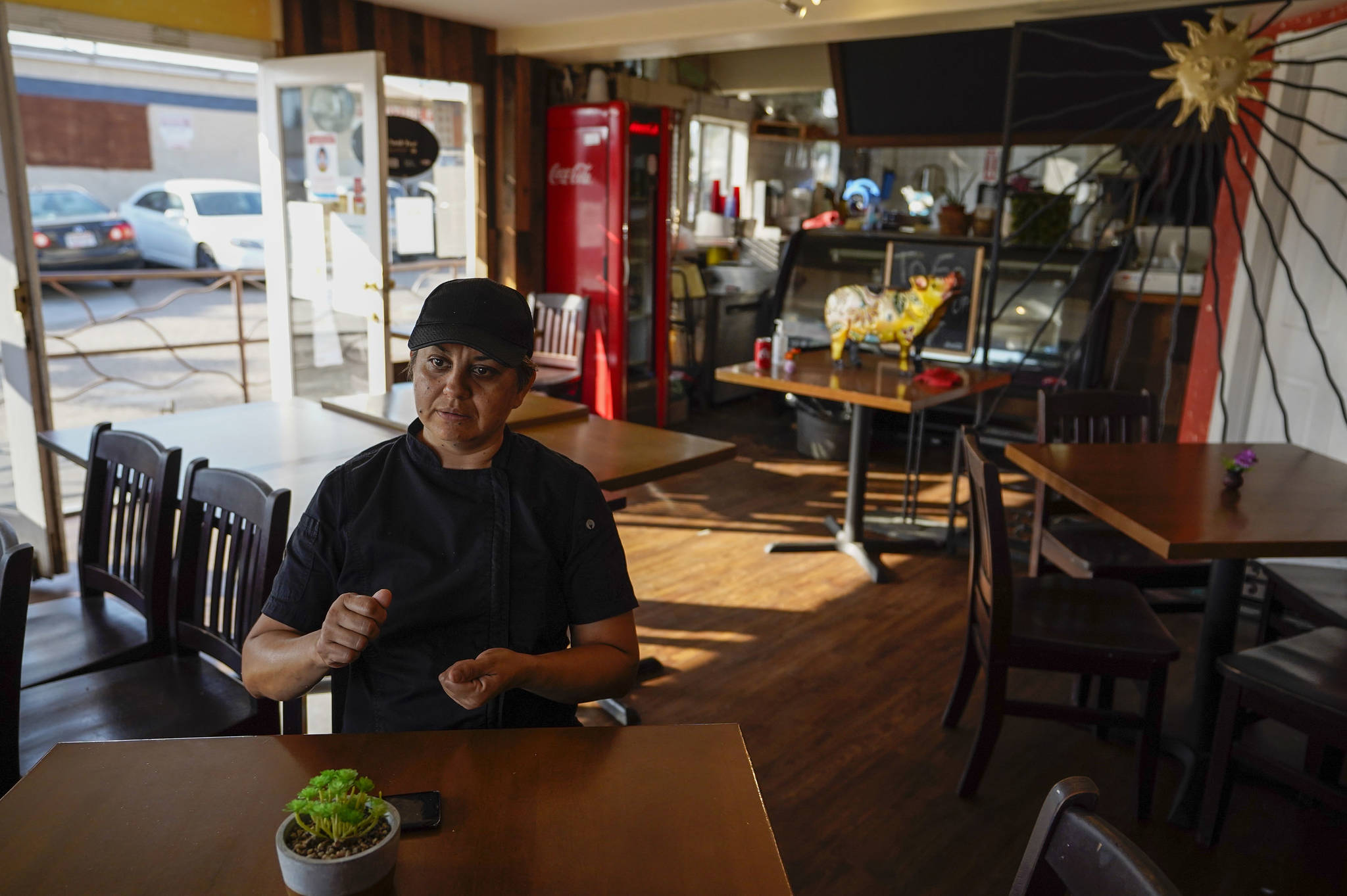 Alejandro Tamayo/San Diego Union-Tribune/TNS                                Chef Silvana Alaniz at El Rincon Restaurant in San Ysidro, California, on Sept. 3.