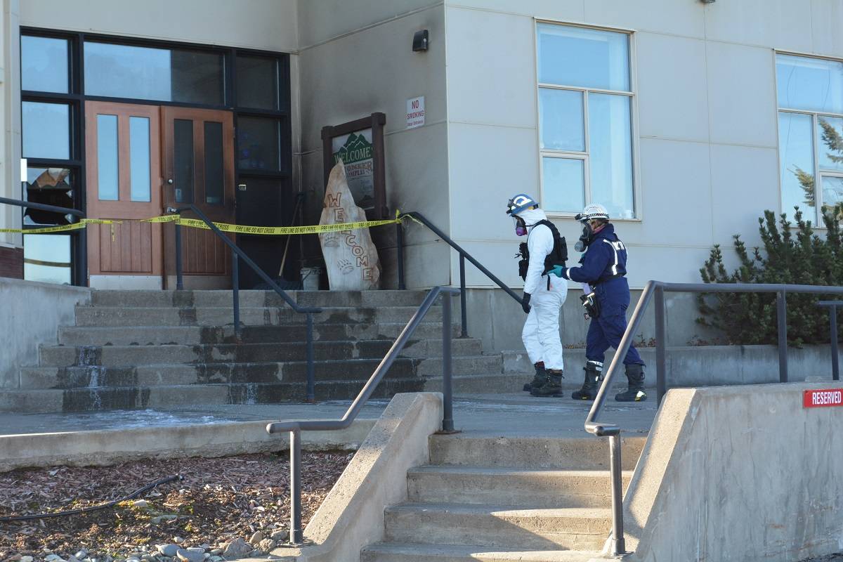 A fire inspector and member of the Williams Lake Fire Dept. enter the main entrance of the Pioneer Complex Sunday, Nov. 7 where there was a fire earlier. (Monica Lamb-Yorski photo - Williams Lake Tribune)