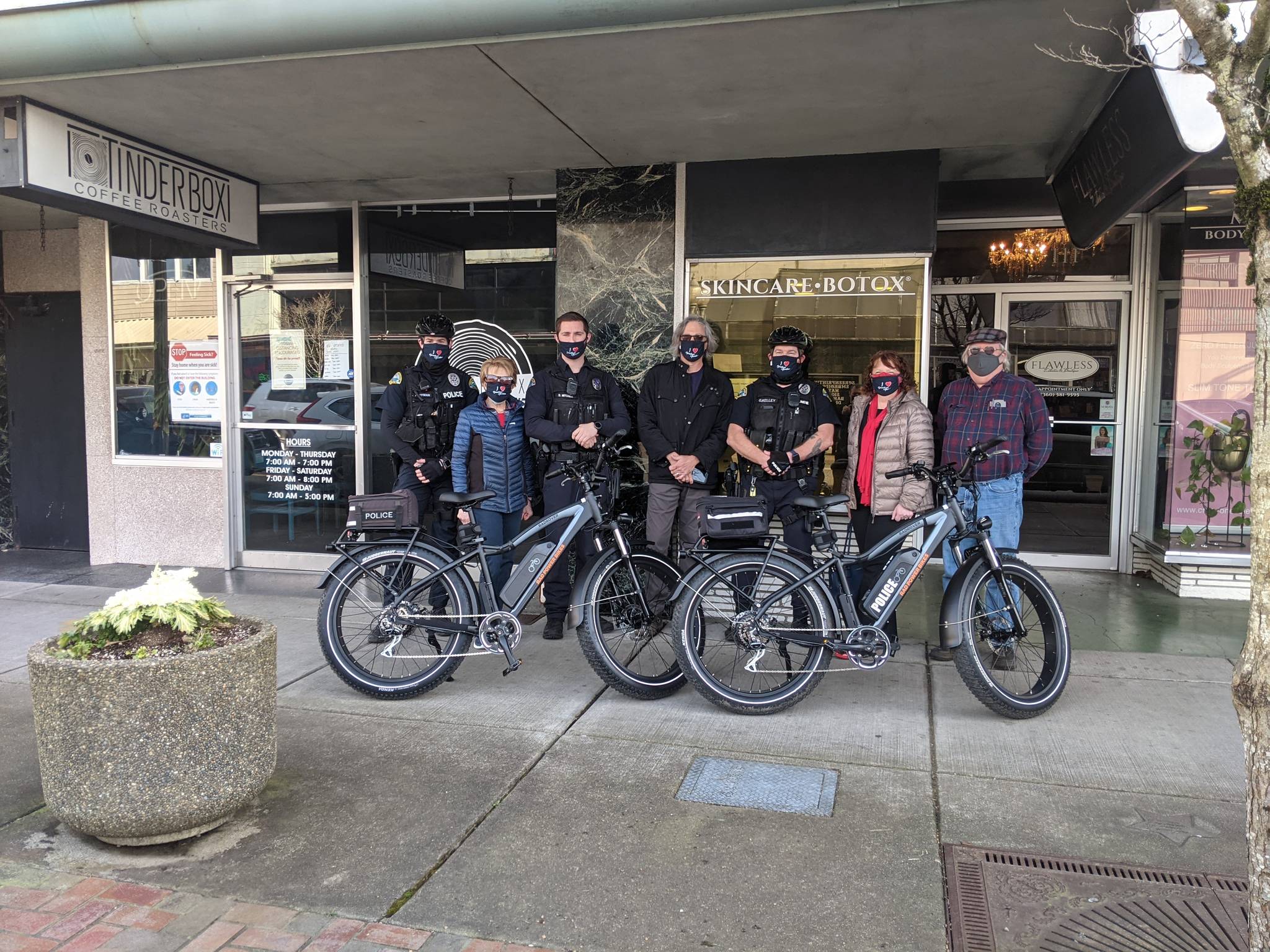 Dave Haviland photo
Board members from the Downtown Aberdeen Association got together with members of the Bike Patrol from the Aberdeen Police Department Tuesday to mark the downtown business community’s donation of e-bikes to the city. Left to right are: officer Kyle Hoffman, Bette Worth, officer Dillon Mitchell, Wil Russoul, Officer George Kelley, Cathy Williams and Alan Richrod
