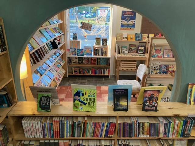 Photo provided by Melinda Einander 
Harbor Books has a new home next to the Harborena skating rink at 2200 Simpson Ave.