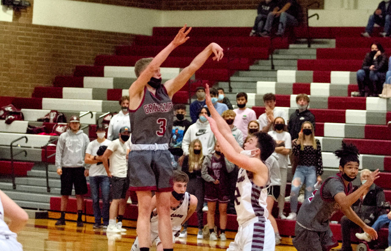 RYAN SPARKS | THE DAILY WORLD Hoquiam guard Michael Lorton-Watkins shoots during the Grizzlies’ 66-49 win over Montesano on Friday at Montesano High School. The sophomore scored 30 points — 20 in the second quarter alone — to lead Hoquiam.