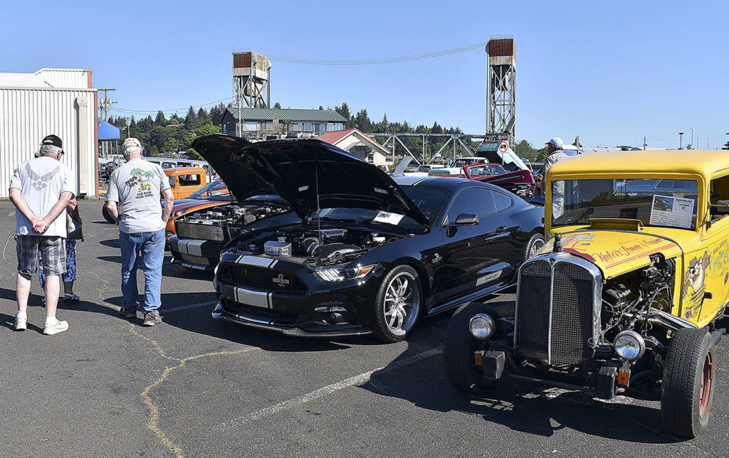 Hot rods, hot day River Run Revival car show draws more than 100