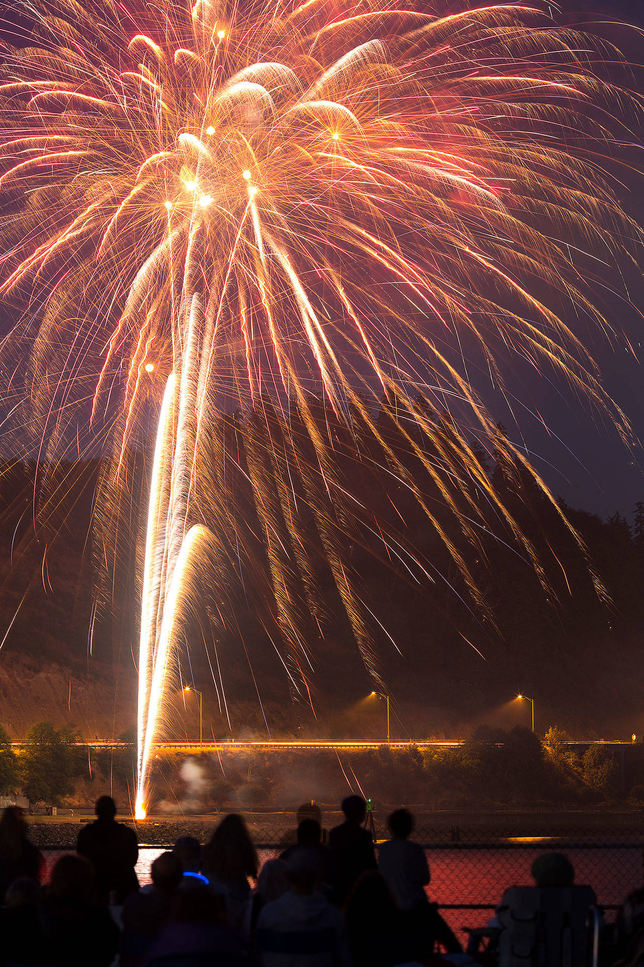 THE DAILY WORLD | File photo 
Elma and Cosmopolis have banned the use of personal fireworks due to fire danger through July 5. There will be a professional fireworks show July 4 in Aberdeen over the Chehalis River.