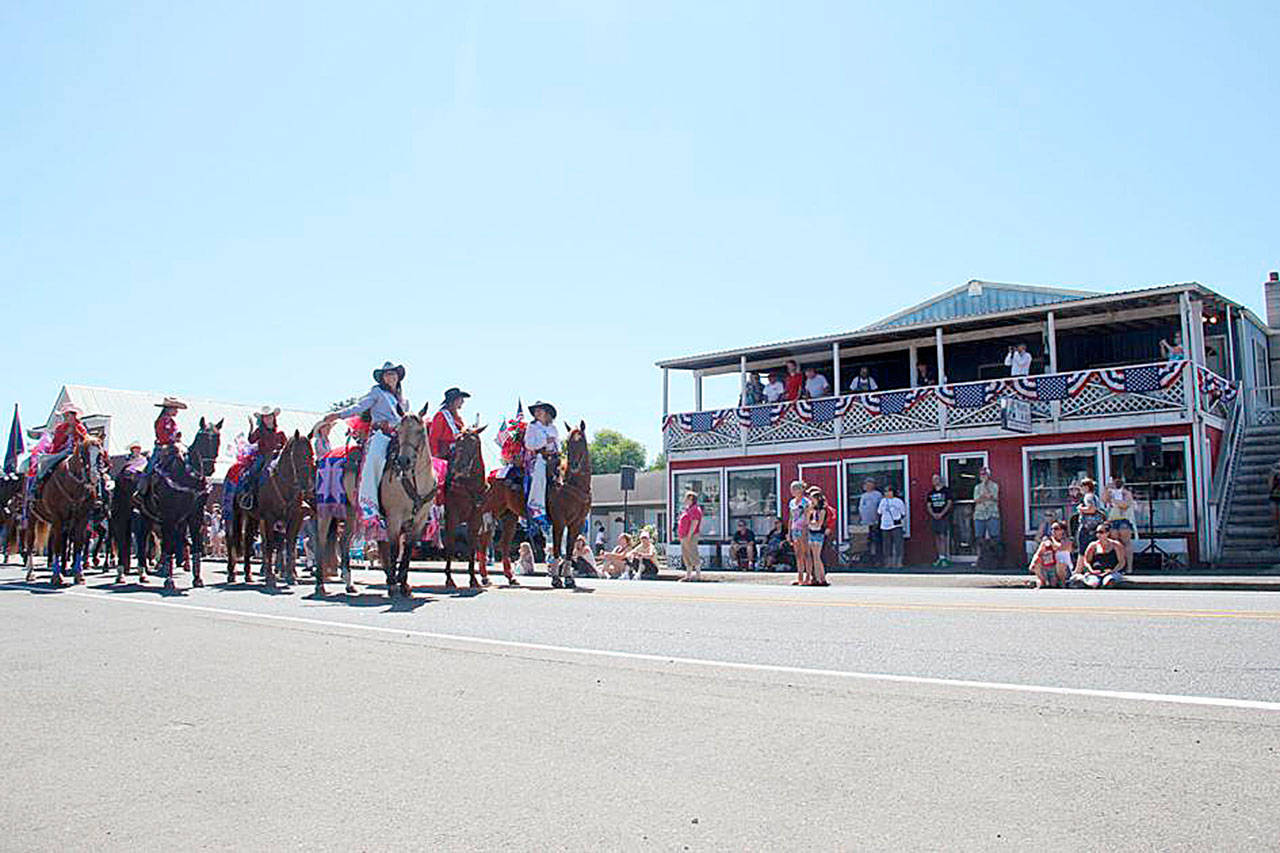 The Oakville Independence Day celebration, parade and all, returns Saturday after a COVID-related year off last year. (Courtesy Oakville Chamber of Commerce)