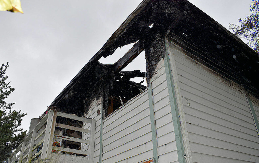 Aberdeen apartment fire displaces 11 people The Daily World