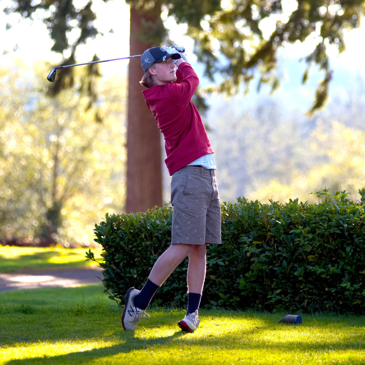 DAILY WORLD FILE PHOTO
Hoquiam golfer Mick Bozich placed fifth overall in the 1A District 4 Tournament last week, leading the Grizzlies boys golf team to a second-place finish.